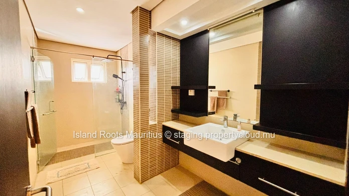 Grand Baie Rental - 3-bedroom duplex 