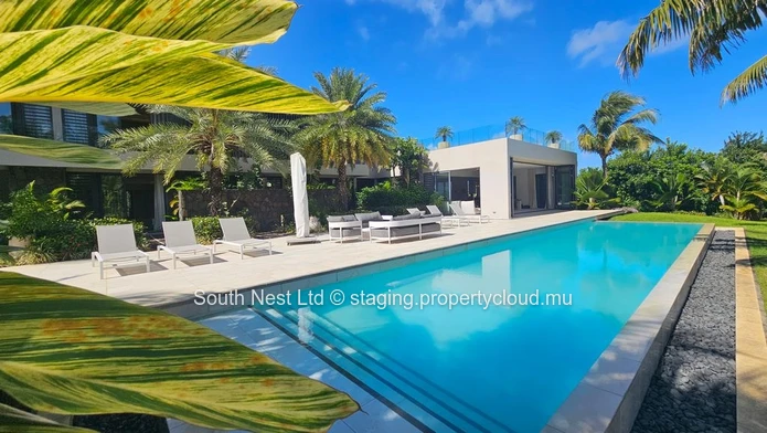 Exclusive designer villa with 5 bedrooms and breathtaking mountain views 