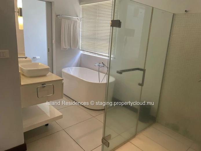 Fully Furnished 3BR House for Rent at Rs 100,000 - second position with direct access to the beach and private pool