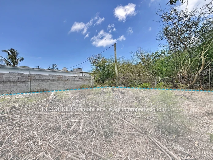 Residential plot for sale in Pointe aux Piments