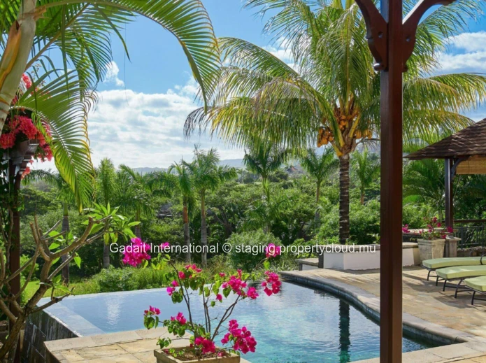 Bel Ombre luxury villa with golf view for sale | Heritage Villas Valriche –Mauritius