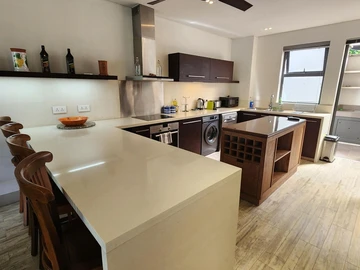 3 Bedroom Townhouse, Duplex