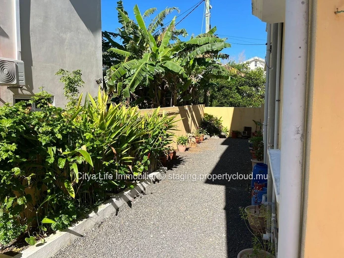 Stunning House in a Peaceful and Sought-After Gated Community