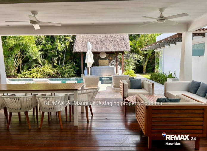 Elegant Villa for Sale – Clos du Littoral, Grand Baie
