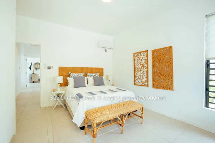 Penthouse à vendre à Tamarin, 160m², 3 chambres, piscine commune, vue mer, meublé