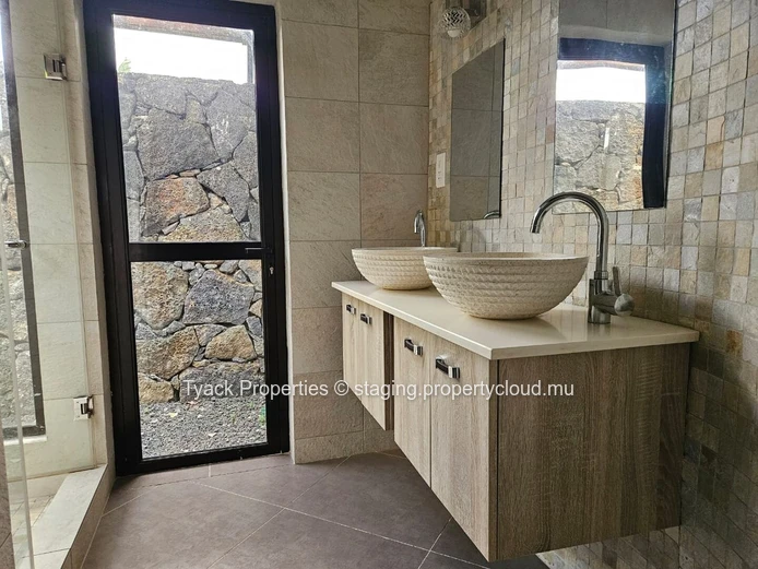 Exclusive 3-Bedroom RES Villa for Sale in Pointe aux Piments
