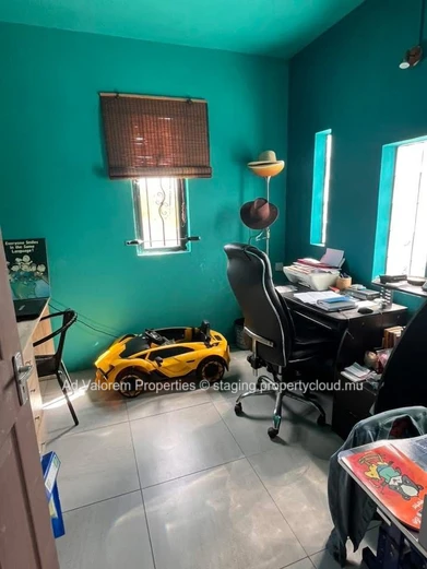  FOR SALE – Two-Storey House – Coromandel