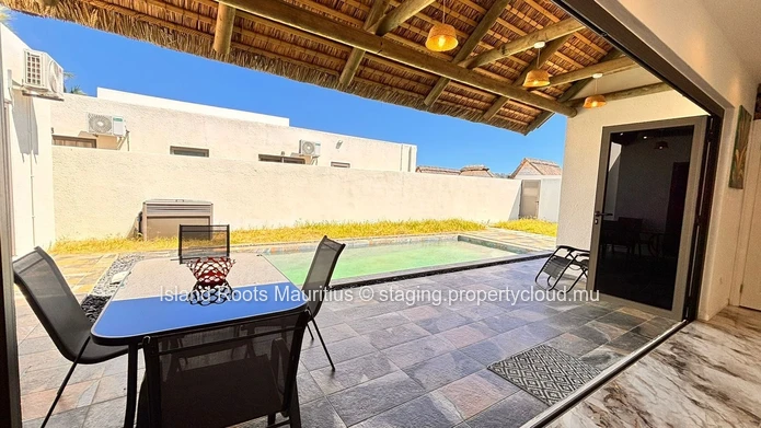 Contemporary villa for rent - Calodyne