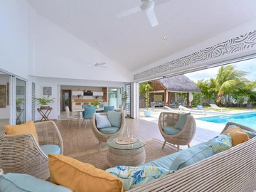 4 Bedroom Villa