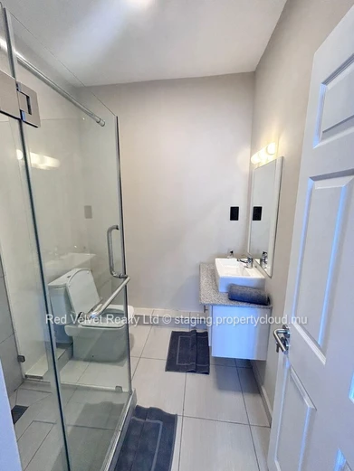 Luxurious Beachfront Apartment for Rent in Bain Boeuf, North, Mauritius