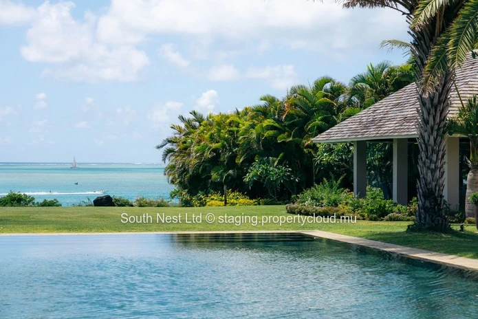 6 bedroom Villa with a breathtaking sea view 