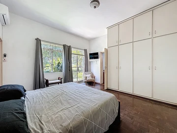 Maison de 8 Chambres