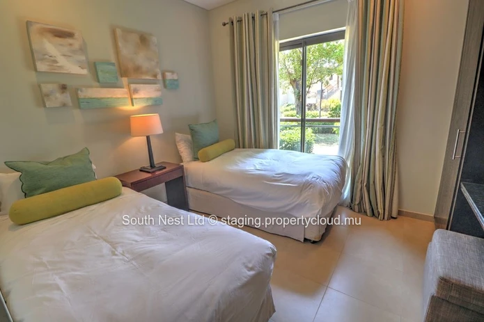Golf view apartment in a golf and seaside estate