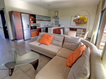 3 Bedroom Commercial Property