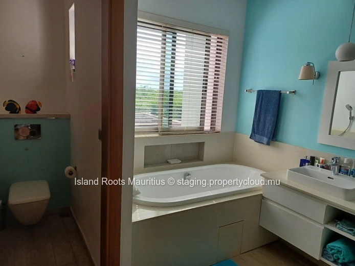 Appartement à Vendre  - 3 Chambres à Balaclava !