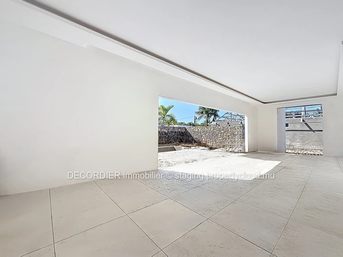 Single-storey villa – in a prestigious estate