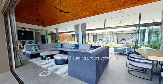 Villa Contemporaine de cinq chambres a vendre a Villa Valriche