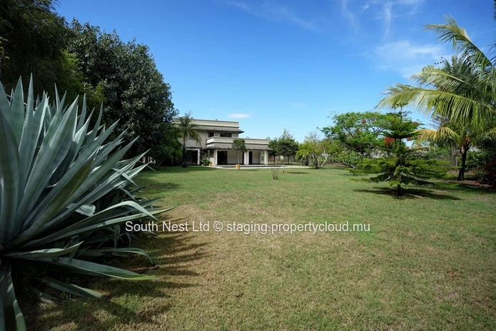 Exclusive Nature Villa in Matala – A Private Sanctuary at the Edge of Black River Gorges National Park