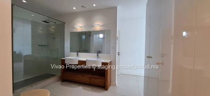 IRS Villa for sale in Rivière Noire, 5 bedrooms, private pool, sea and mountain views, close to amenities, boat moori...