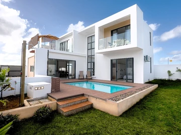 3 Bedroom Villa