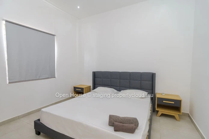FOR SALE - Local market - fully furnished house - Grand Baie, 160m², land 380m², 5 bedrooms, private pool, parking, g...