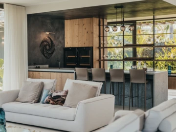 5 Bedroom Villa