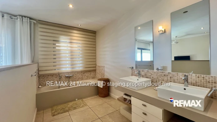 3-Bedroom Beachfront Penthouse