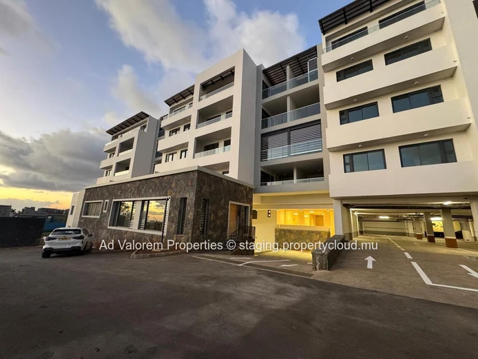 FOR RENT – Modern Apartment with Open Views | Bagatelle Hills