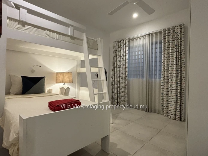 Pointe aux Canonniers - Beautiful 3-bedroom apartment on the ground floor