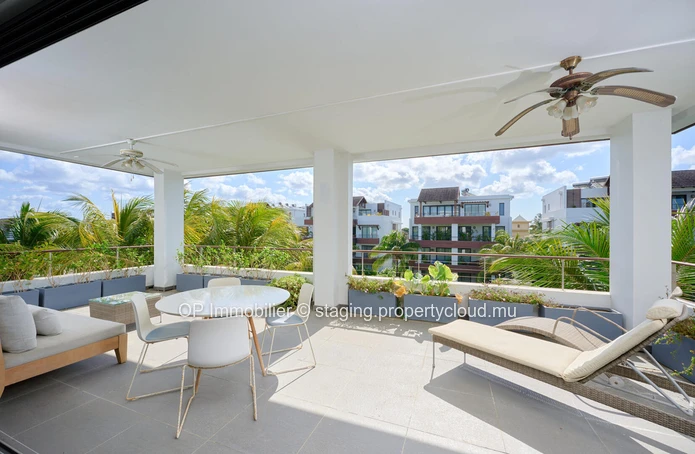 Luxury RES Apartment in Mon Choisy w/ Communal Pool, Fully Furnished, Close to Amenities - Only 530 000 €