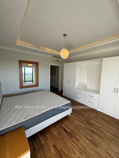 Penthouse À Vendre – Sodnac, Quatre Bornes
