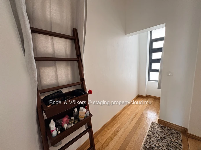 FOR RENT - Architect-designed house in Flic en Flac