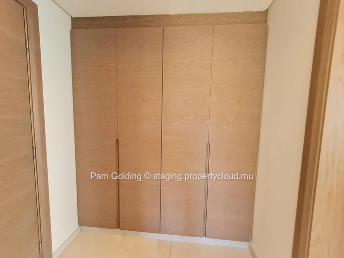 Luxurious 3-Bedroom Ground Floor Apartment in Mont Choisy Golf and Beach Estate - Your Dream Home Awaits! (Sole Mandate)