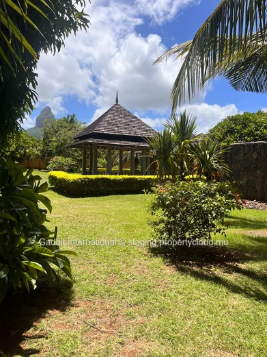 Luxury villa for sale in Tamarina Golf Estate – Exceptional property in Mauritius