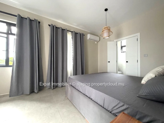 New Contemporary Villa With Terrace, Pool, And Garden – Near The Beach Moint Choisy