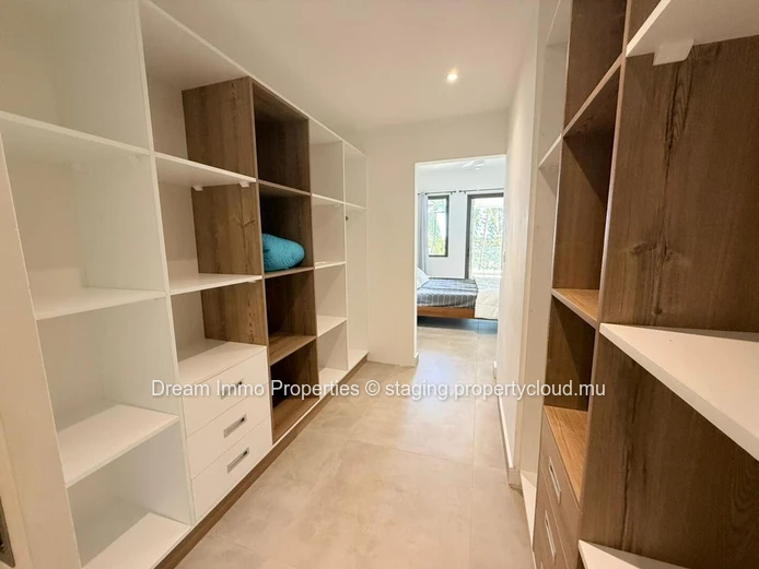 Spacieux Appartement Neuf De 3 Ch Meublé Avec Vue Mer A Tamarin - Ile Maurice