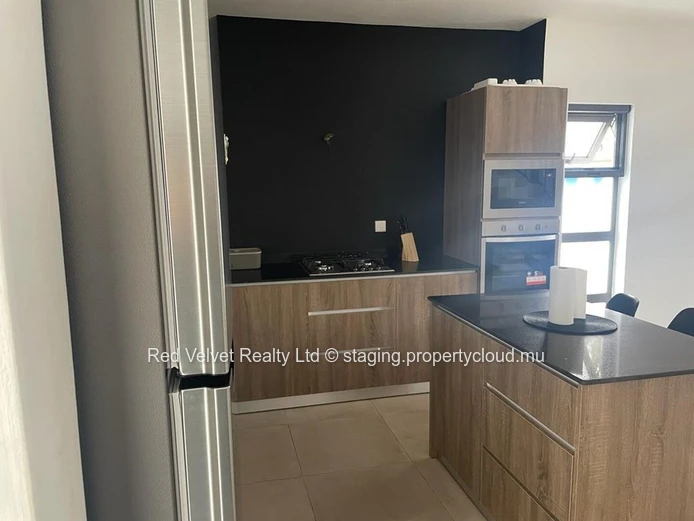 Duplex for Rent in Quatre Bornes! 