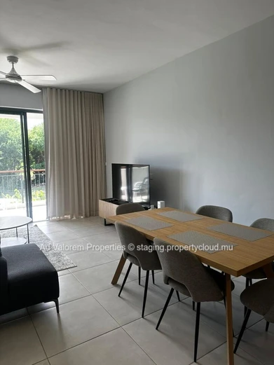 Superbe appartement moderne à louer à The Grove – Cascavelle