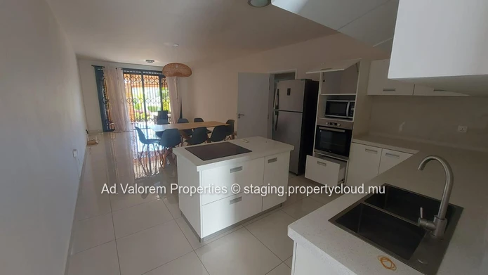 Apartment for sale in Tamarin