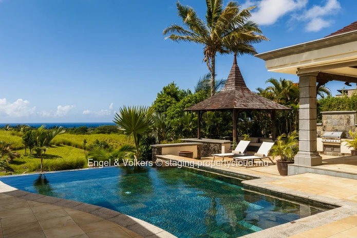 Tranquil Estate Living with Ocean Views