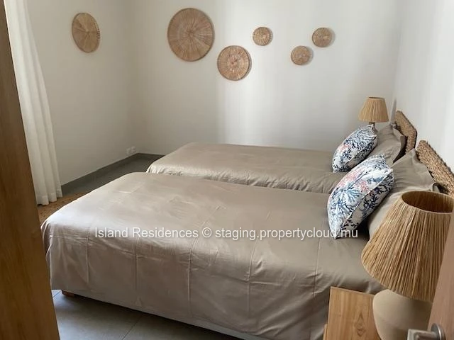 3 bedroom apartment on the first floor (escalator) in a newly built upscale secure residence with swimming pool and p...
