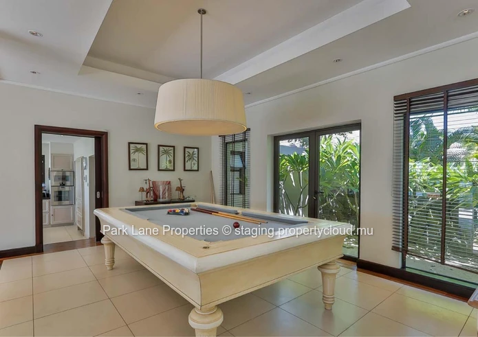 Luxury 6-Bedroom Villa for Sale at Anahita.