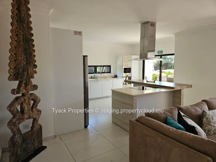 Luxury 4-Bedroom Villa for Sale in Pointe aux Biches – Near Beach