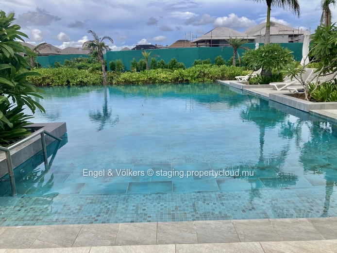 Luxury Living in the heart of golf and beach estate