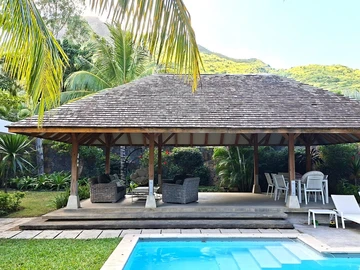 4 Bedroom Villa