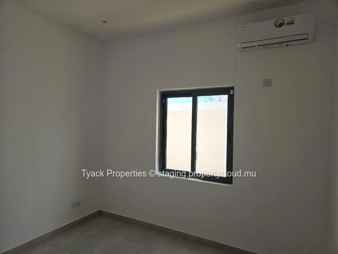 Spacious 5-Bedroom Villa for Sale in Grand Baie Sottise