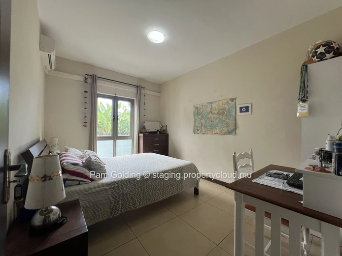 3 Bedroom Apartment minutes from the beach in Tamarin