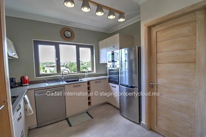 Contemporary Penthouse in Trou aux Biches – Open View and Beach Access 200 Meters Away
