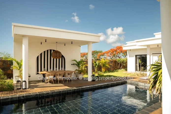 Tastefully furnished villa for rent in Royal Park, Balaclava