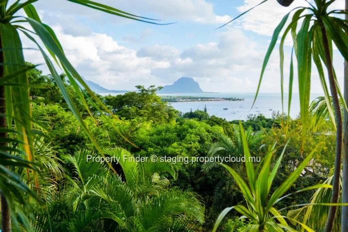 Residential Land for Sale in the Grand Port District